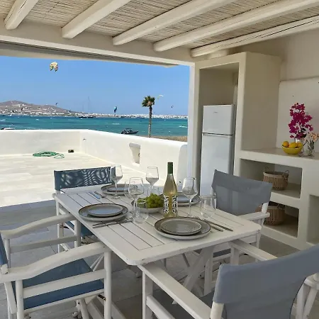 Unique Beachfront Villa, 5 Bedrooms, Swimming Pool & Jacuzzi Dom wakacyjny Pounda