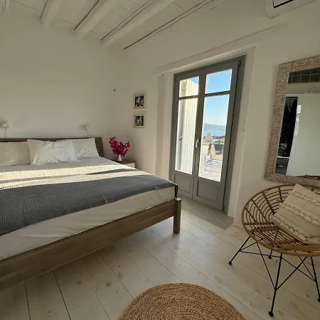 Unique Beachfront Villa, 5 Bedrooms, Swimming Pool & Jacuzzi Dom wakacyjny Pounda